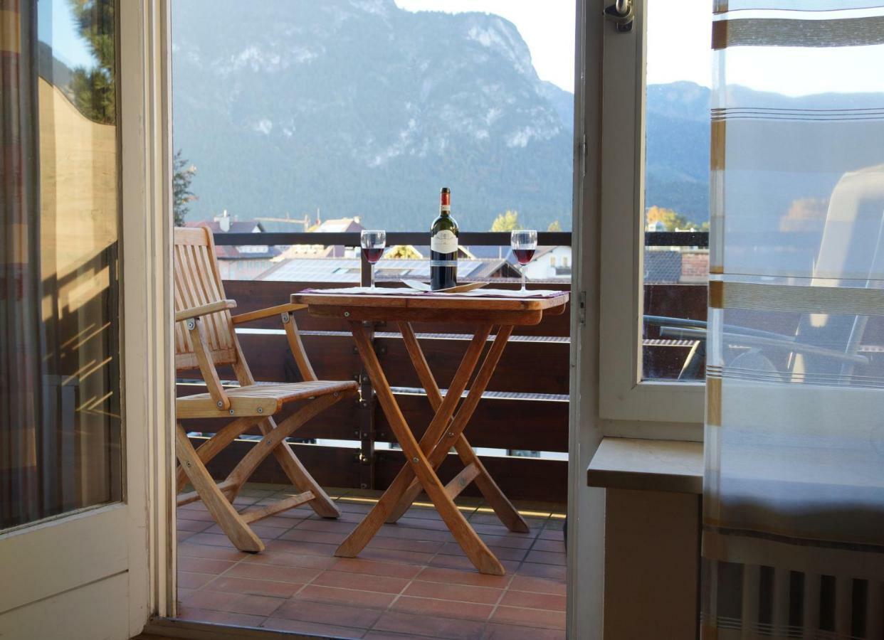 Sunny 1-room Near Railway Station Apartment